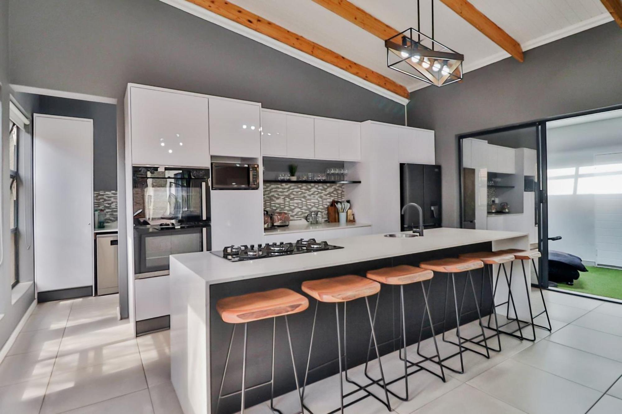 House Of Bongekile 4 Bed Luxury Home In Malelane Malalane Ngoại thất bức ảnh